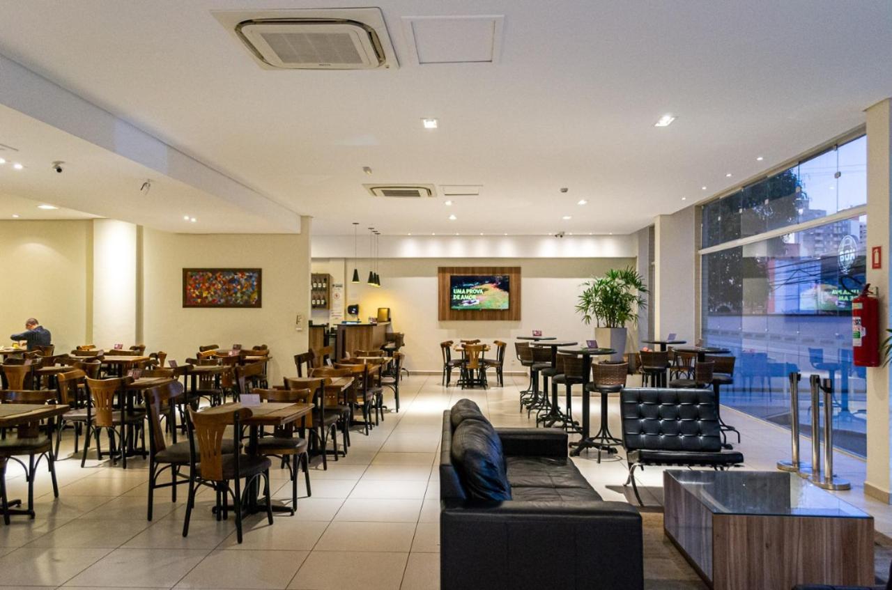 Hotel Malibu Inn กังปินาส ภายนอก รูปภาพ