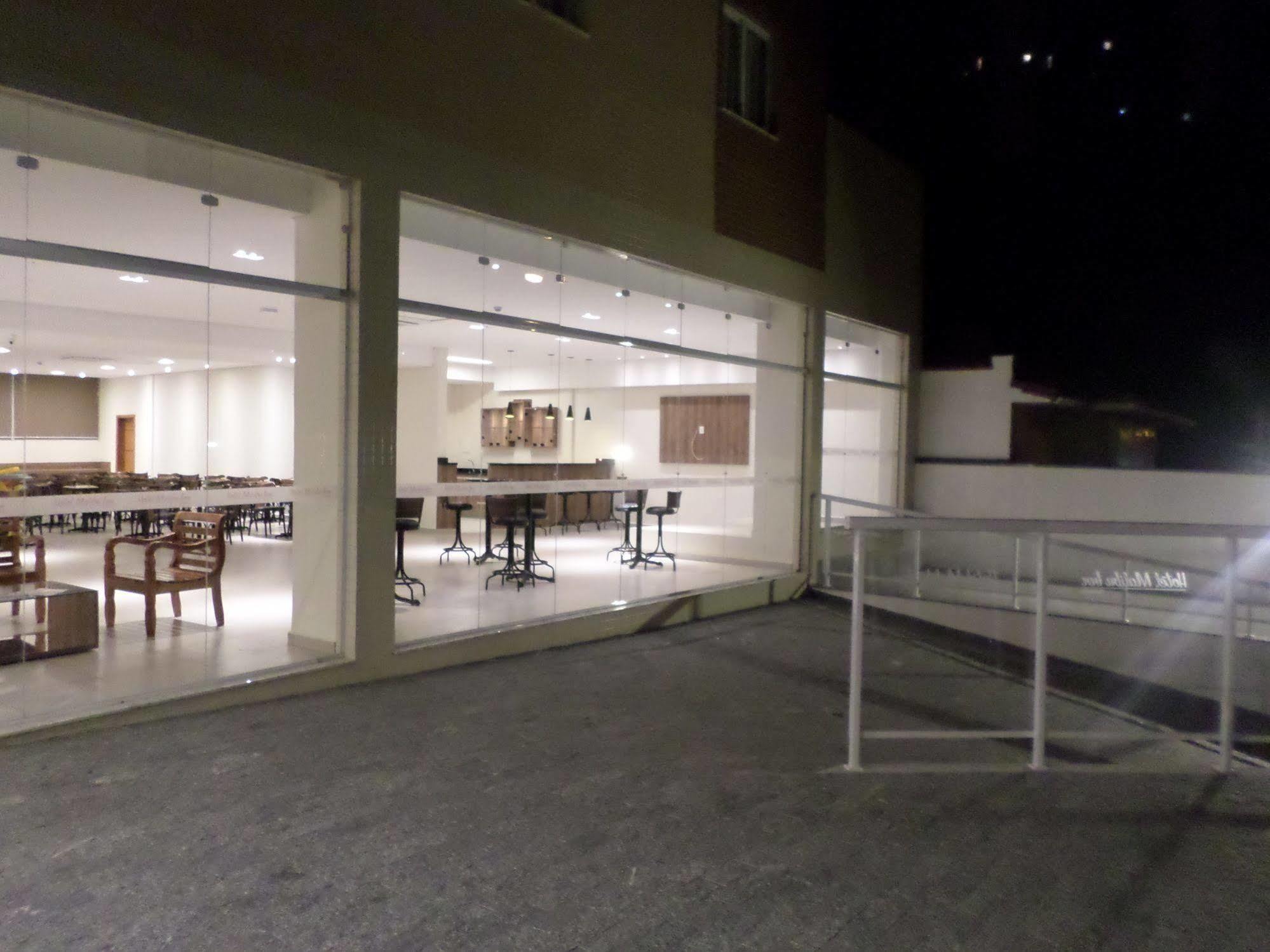 Hotel Malibu Inn กังปินาส ภายนอก รูปภาพ